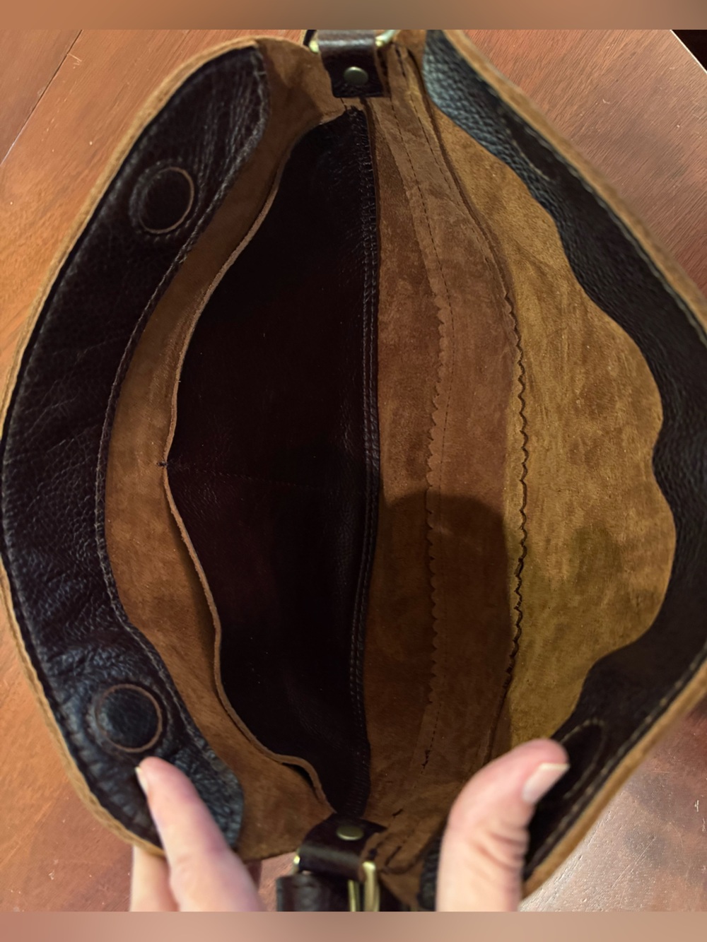 NWOT, Portland Leather Brown Crossbody Saddle Bag, koala sling, handbag. - Picture 3 of 7